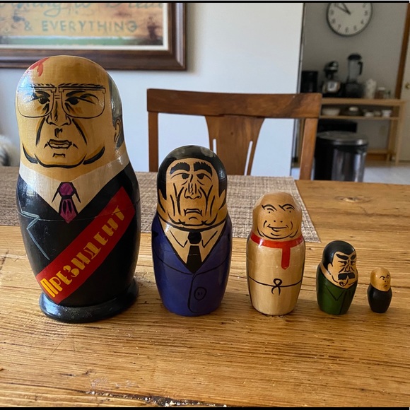 Other - vintage russian leaders stacked doll set